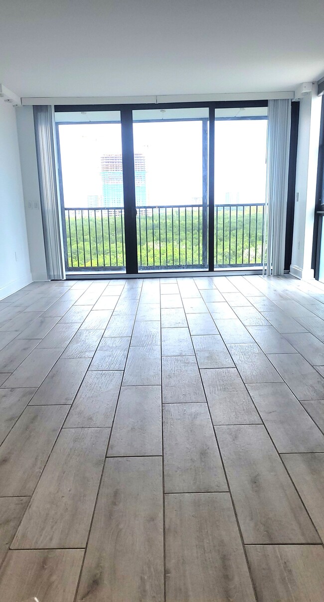 Photo - 2500 NE 135th St Condo Unit 902