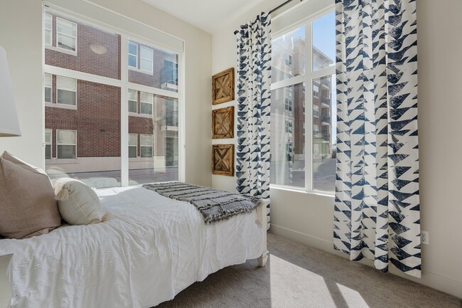 200 City View