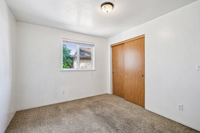 Photo - 1845 N Keene Way Dr Unidad 2