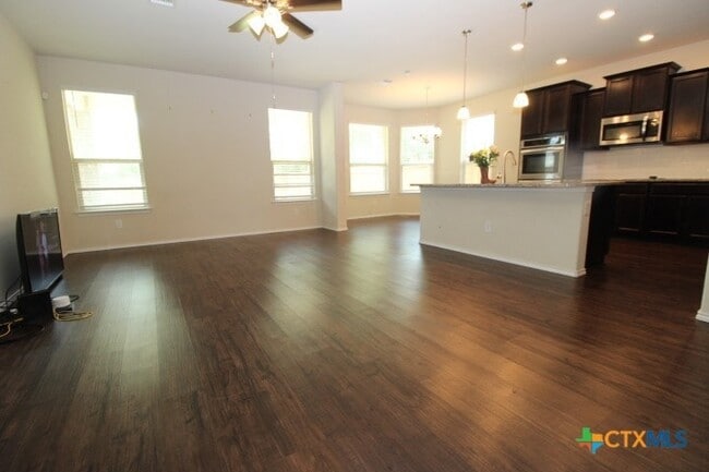 Photo - 1202 Stonewall Ridge