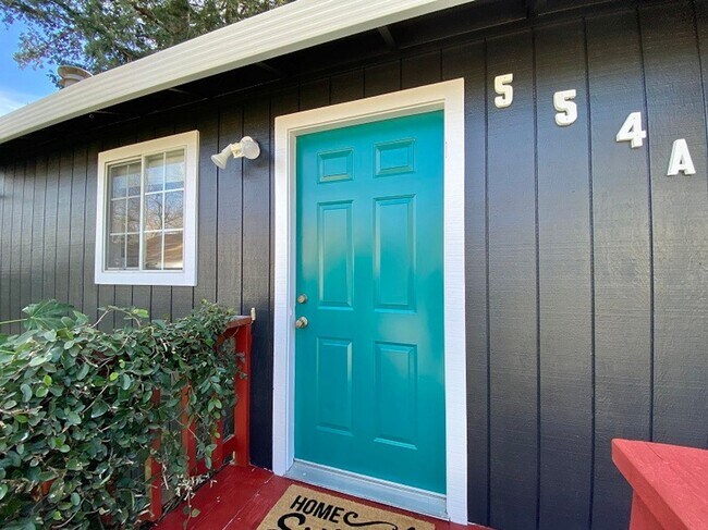Photo - Seymour Street, 554* Unit 554A