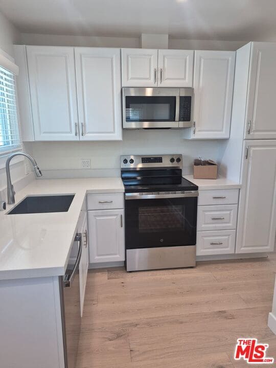 Photo - 3679 3rd Ave