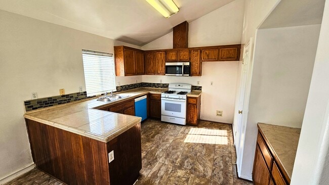 Photo - Great Home for Christmas