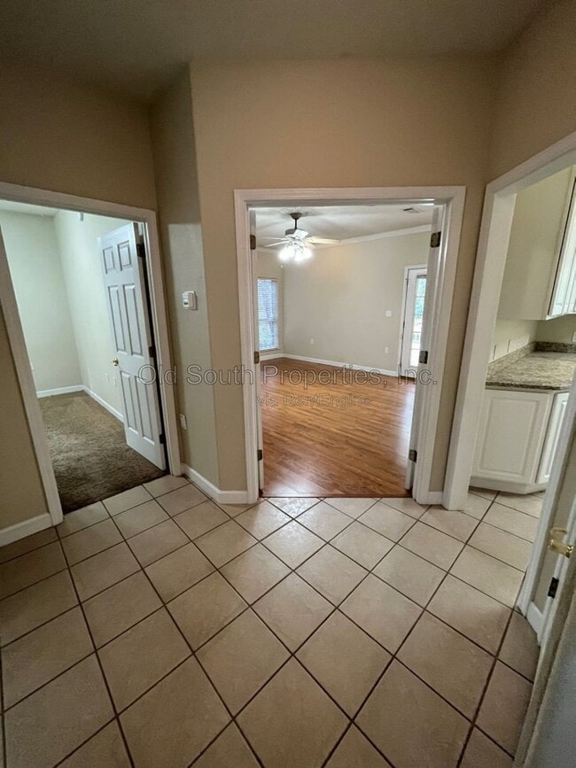 Photo - 754 Crooked Oak Dr
