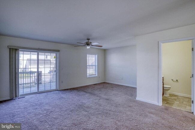 Photo - 327 Tribbitt St