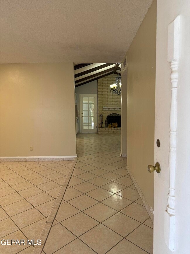 Photo - 220 Rio Tinto Dr