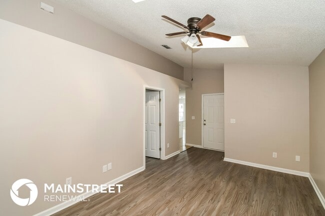 Photo - 5118 Somerton Ct