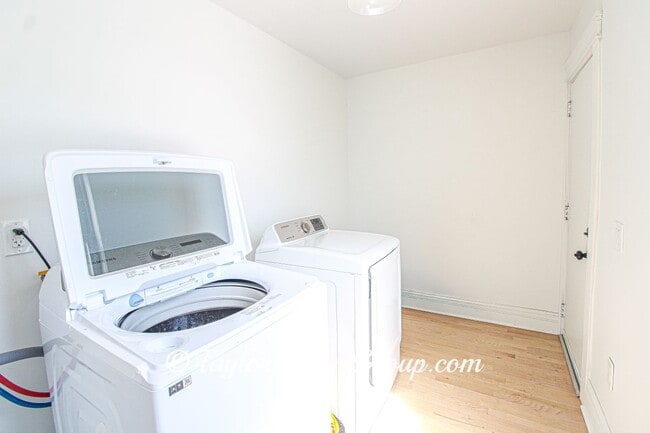 Photo - 6617 S Minerva Ave Unit Apt 2