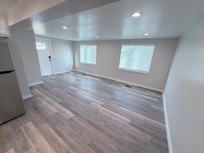 Photo - 255 Marvista Ln