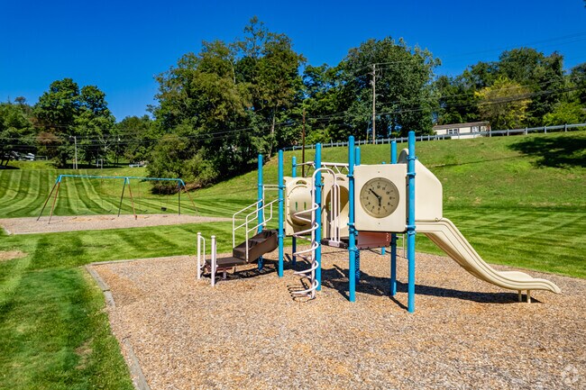 Playground - Lindenbrooke