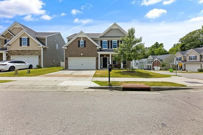 Building Photo - 3525 Cashew Dr