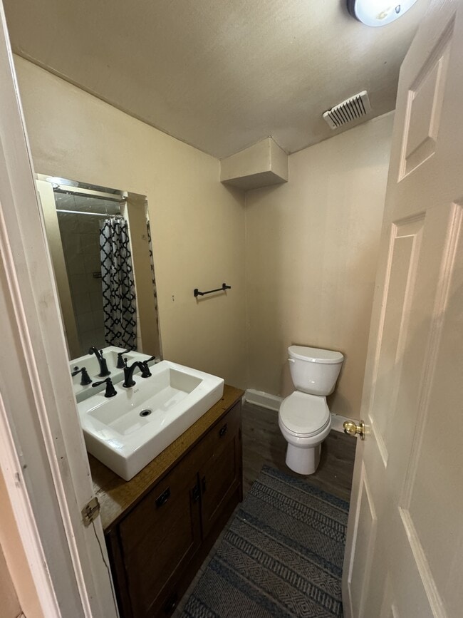 Photo - 75 McDonald St Unité 3