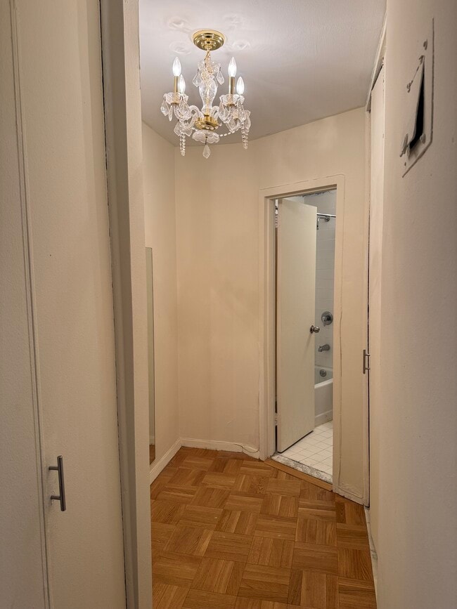 Photo - 12510 Queens Blvd