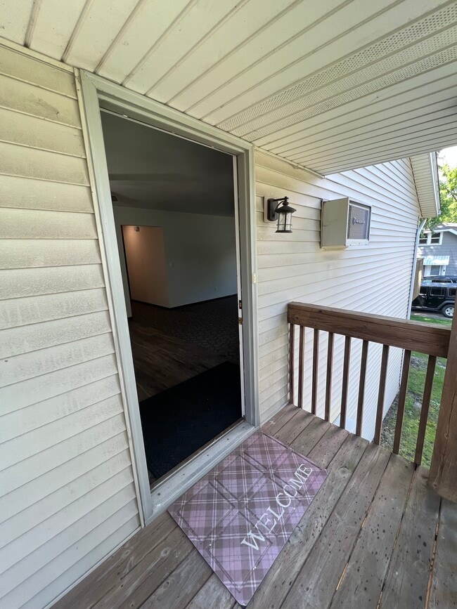 Photo - 1557 Harlem Rd Unit 1557