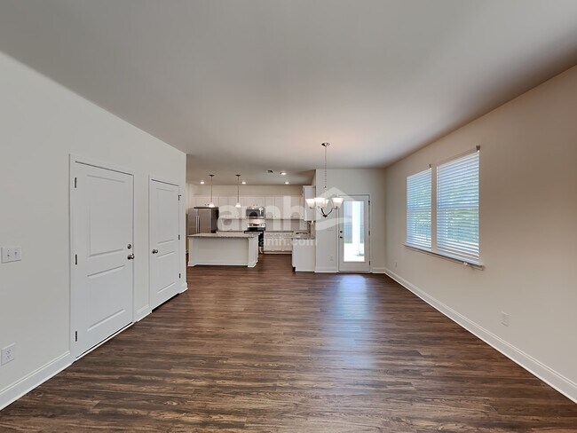 Photo - 412 Tributary Ln