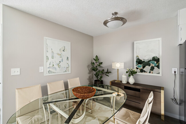 Photo - Claxton Pointe Apts