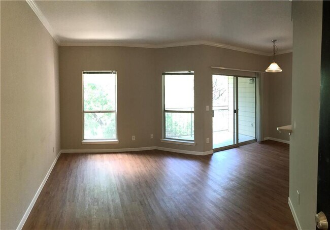 6000 Shepherd Mountain Cove Unidad 1407