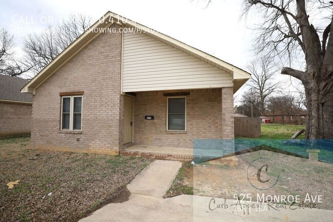 Beautiful 2 bed / 1 bath house with fenced... - Beautiful 2 bed / 1 bath house with fenced...