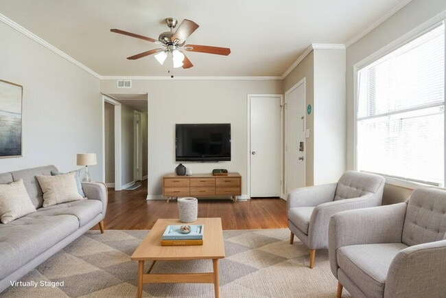 Photo - 224 Tanglewood Cir NE
