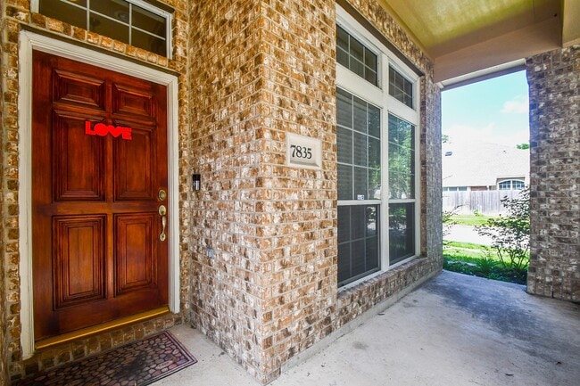 Photo - 7835 Stone Oak Ct