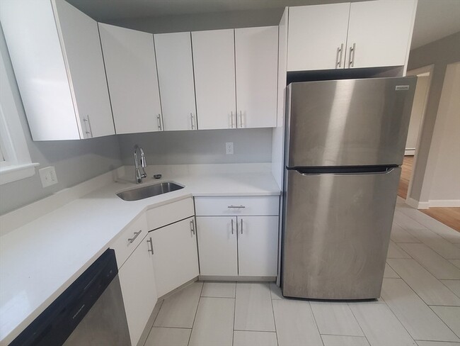 Photo - 433 B Sea St Unit 6