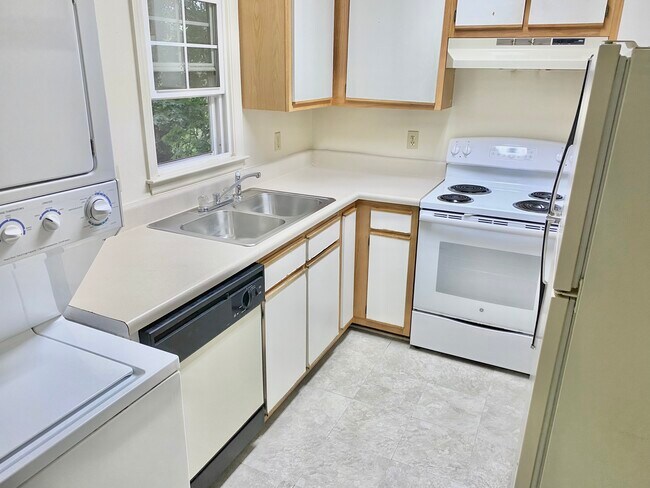 Building Photo - 2029 Mountain View Terrace SW Rental