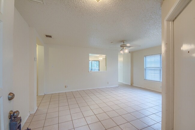 7611 Scenic Glade