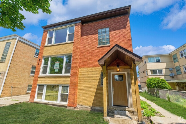 Building Photo - 7026 W Diversey Ave Unit 2 Rental