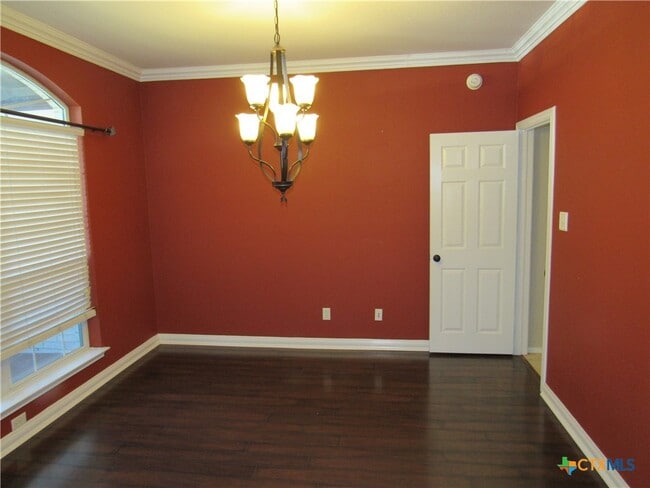 Photo - 5812 Montrose Dr