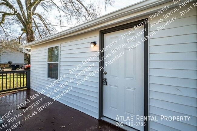 Photo - 485 7th Ave SW