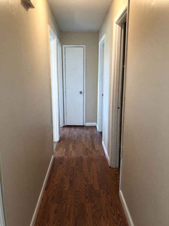 Photo - 4 Bed 1 Bath Home | Pet Friendly | Washer Dryer Hook Ups | Section 8 Welcome
