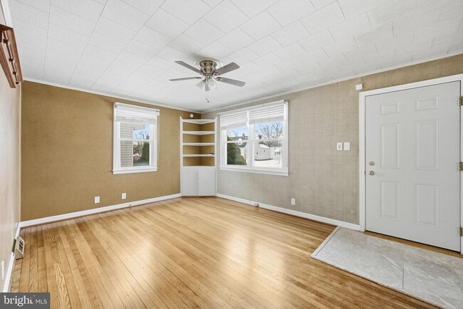 Photo - 3413 Yardley Dr