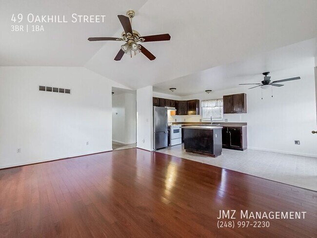 Photo - 49 Oakhill St