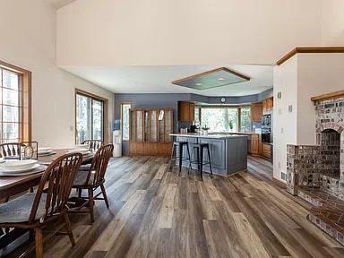 Photo - 354 Blue Spruce Ln