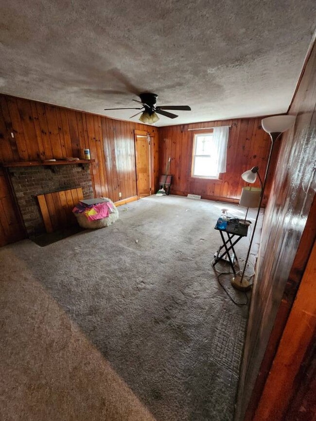 Photo - 155 Clement St