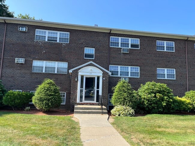 Building Photo - 147 Milk St Unit 8