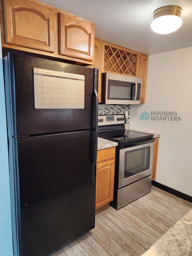 Photo - 2107 N Houk Rd