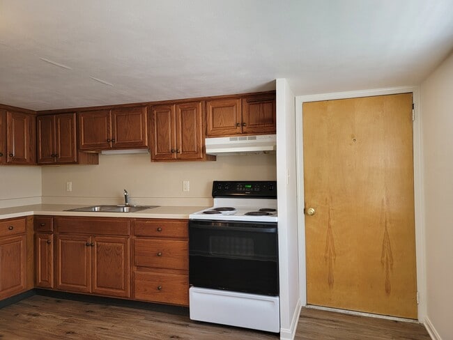 Photo - 290 Clay School Rd Unit A6