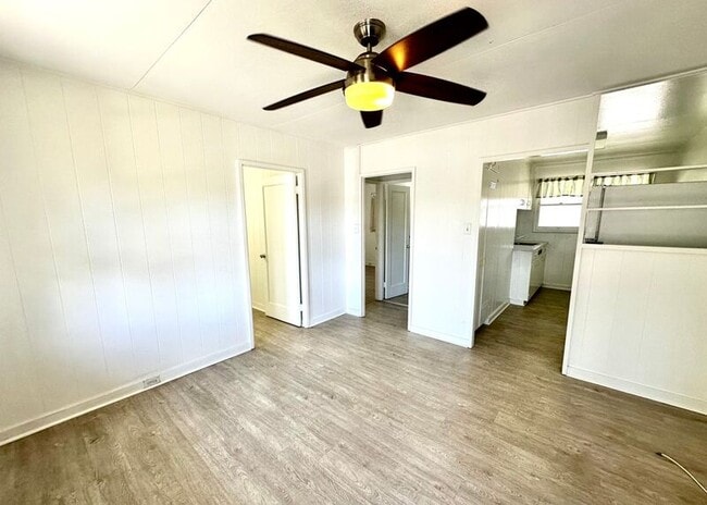 Building Photo - 2750 Kahoaloha Ln Unit 3 Rental