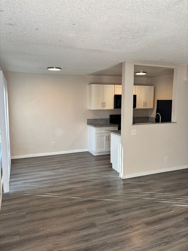 Photo - 3028 N Edith Blvd Unit 3028 Edith