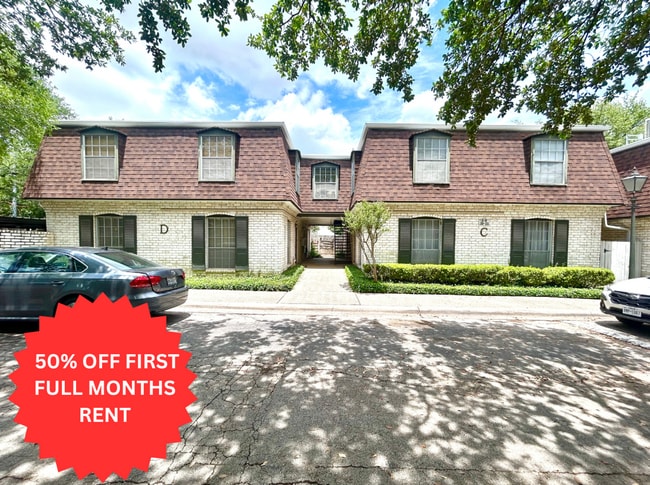 Building Photo - MOVE IN SPECIAL Upstairs Condo with Premium Amenities & Hardwood Floors!