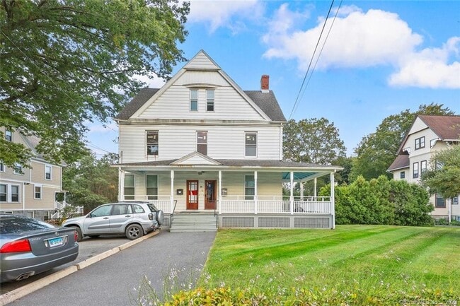 Building Photo - 49 Atwater Ave Unit 2