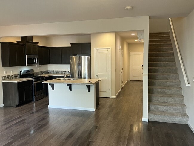 Photo - Three Bedroom Townhouse in South Salem