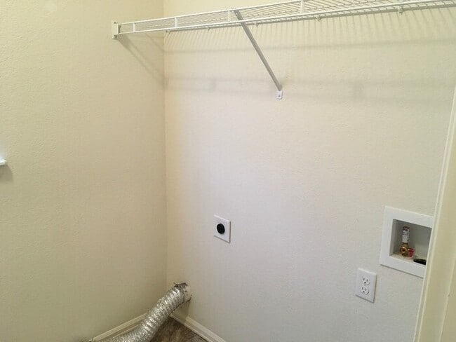 Photo - Beautiful 4 Bedroom Two-Story Home in Windsor!