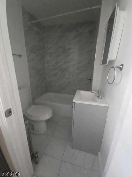 Photo - 38 Franklin Ave Unit 1L