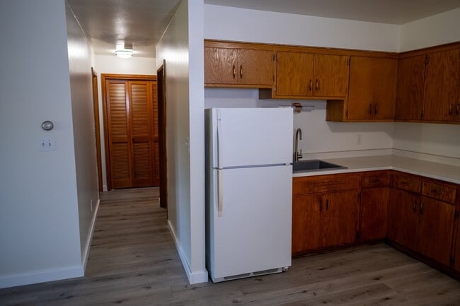 Photo - Oak Terrace Apartments