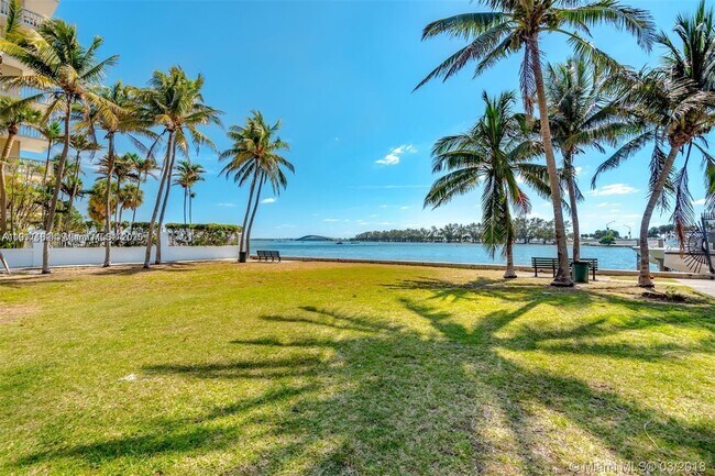 Photo - 150 SE 25th Rd Unit 4C