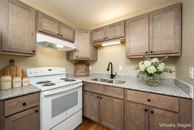 Photo - The Crossings