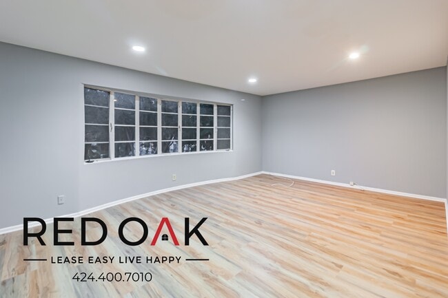 Building Photo - 1311 Laurel Ave Unit A