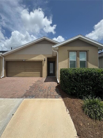 Photo - 5235 NW 33rd Pl